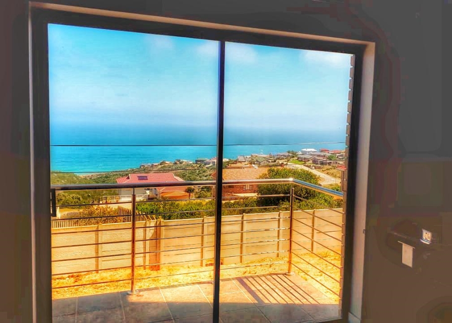 5 Bedroom Property for Sale in Dana Bay Western Cape